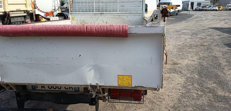 IVECO DAILY VI 35C12 2,3D 16V 116CV BENNE AVEC COFFRE ACIER DIESEL – 112978 KMS BLANC FA-060-CK