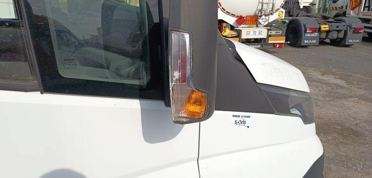 IVECO DAILY VI 35C12 2,3D 16V 116CV BENNE AVEC COFFRE ACIER DIESEL – 112978 KMS BLANC FA-060-CK