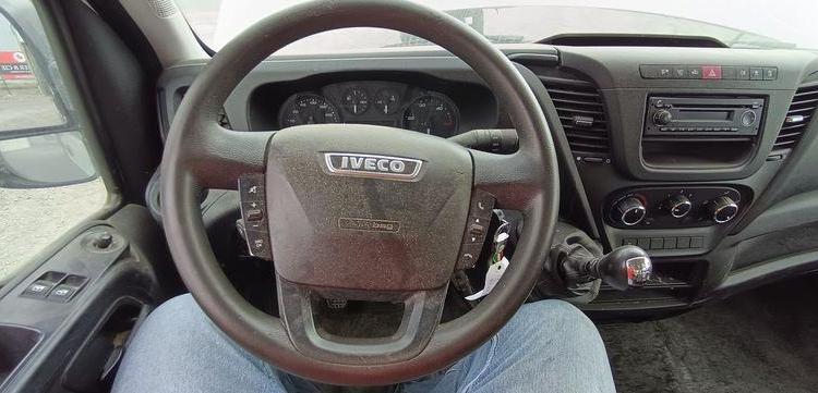 IVECO 35C12D  FA-210-CK