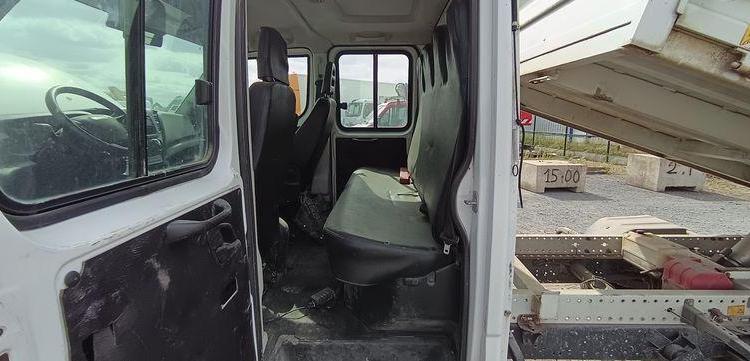 IVECO 35C12D  FA-210-CK