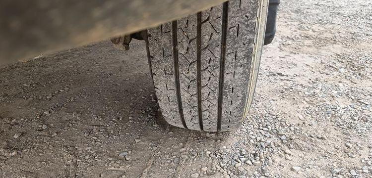 IVECO 35C12D  FA-210-CK