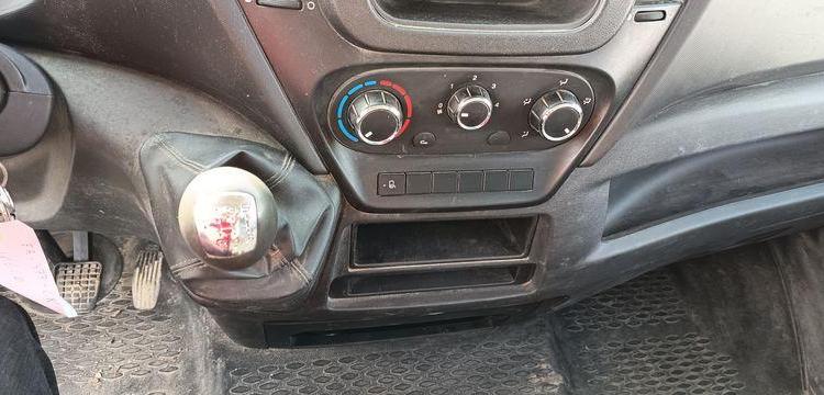 IVECO DAILY 35C12 2,3D 16V 116CV BENNE AVEC COFFRE ACIER DIESEL  – 164019 KMS BLANC FA-377-CK