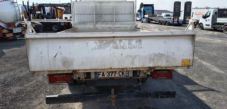 IVECO DAILY 35C12 2,3D 16V 116CV BENNE AVEC COFFRE ACIER DIESEL  – 164019 KMS BLANC FA-377-CK
