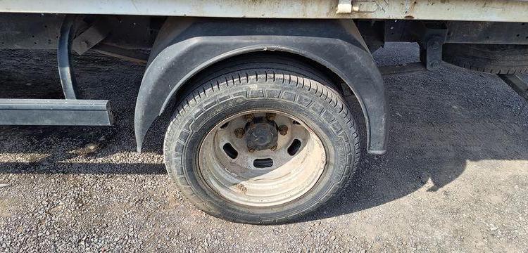IVECO DAILY 35C12 2,3D 16V 116CV BENNE AVEC COFFRE ACIER DIESEL  – 164019 KMS BLANC FA-377-CK