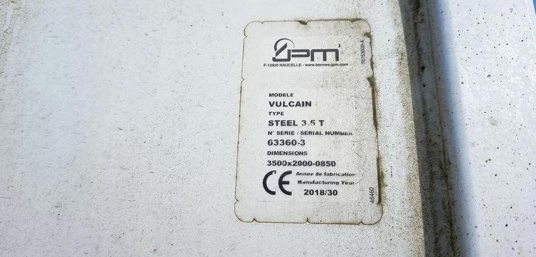 IVECO DAILY 35C12 BENNE AVEC COFFRE ACIER DIESEL – 136741 KMS – ANNEE 2018 BLANC FA-447-CK
