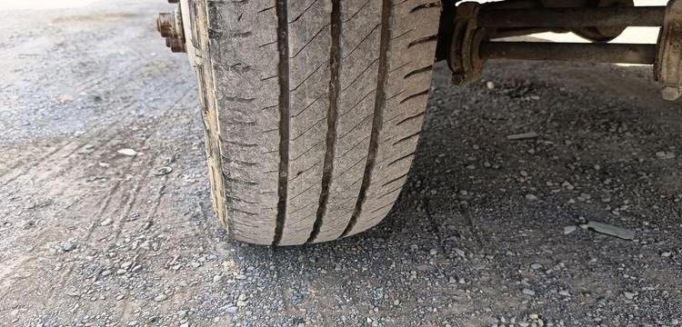 IVECO DAILY 35C12 BENNE AVEC COFFRE ACIER DIESEL – 136741 KMS – ANNEE 2018 BLANC FA-447-CK