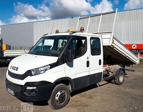 IVECO 35C12 D BLANC FA-983-CJ