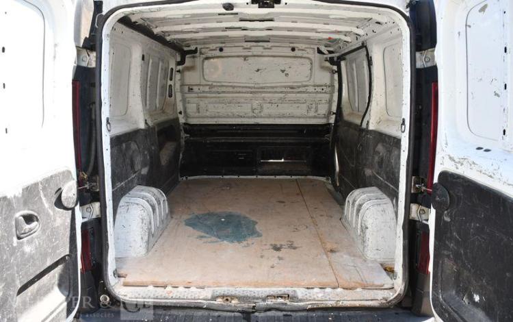 RENAULT TRAFIC FOURGON 1.6 DCI 95 L1H1 1000 GRAND-CONFORT BLANC FB-046-MJ
