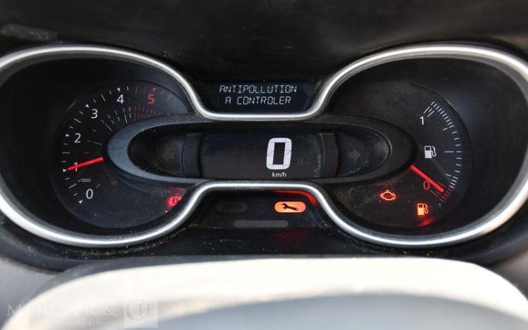 RENAULT TRAFIC FOURGON 1.6 DCI 95 L1H1 1000 GRAND-CONFORT BLANC FB-046-MJ