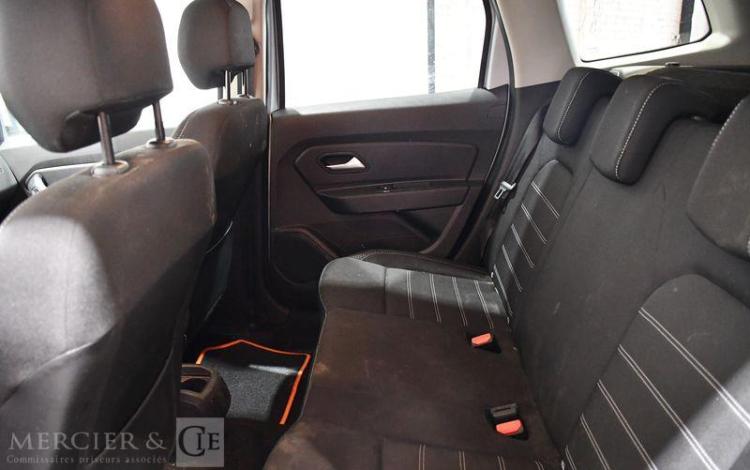 DACIA DUSTER 1.5 BLUEDCI 115 PRESTIGE GRIS FB-275-NC