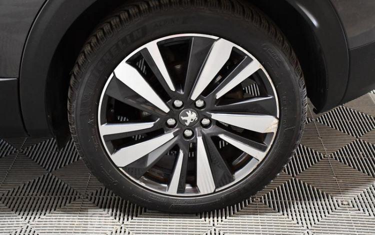 PEUGEOT 3008 1.2 PURETECH 130 GT LINE GRIS FB-304-DV