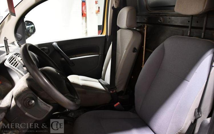 RENAULT KANGOO ZE 33 JAUNE FB-310-ZY