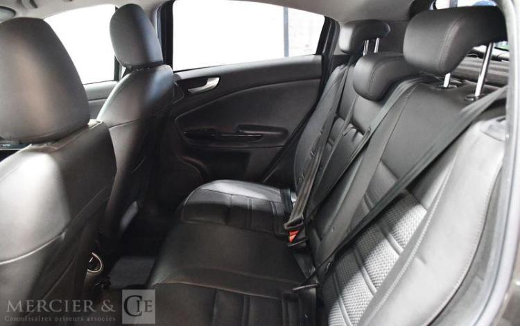 ALFAROMEO GIULIETTA 1,6 JTDM 105 DISTINCTIVE GRIS FC-605-LB