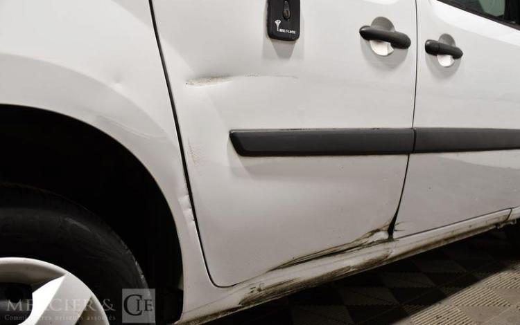 RENAULT KANGOO FOURGON 1.5 DCI 90 ENERGY EXTRA RLINK BLANC FD-883-RB