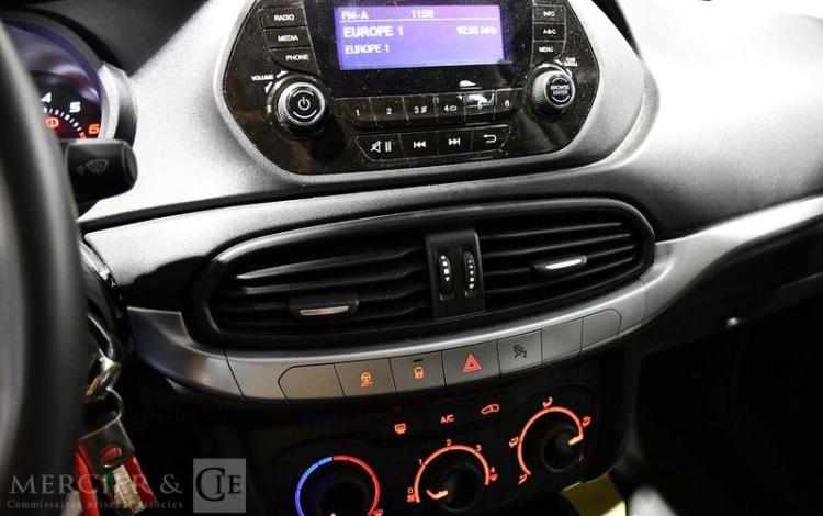 FIAT TIPO 1,4 95CH BLANC FG-797-NV
