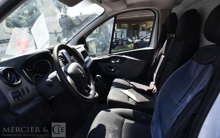 RENAULT TRAFIC L1H1 1000 DCI 120 BLANC FH-459-MN