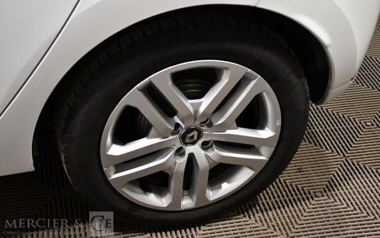 RENAULT CLIO IV SOCIETE 1.5 DCI 90 ENERGY BUSINESS REVERSIBLE
 BLANC FH-798-SD