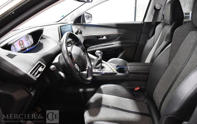 PEUGEOT 3008 1,2 PURE TECH 130 ALLURE VERT FH-879-LN