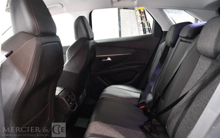 PEUGEOT 3008 1,2 PURE TECH 130 ALLURE VERT FH-879-LN