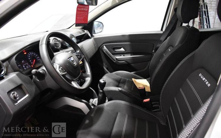 DACIA DUSTER 1.5 BLUEDCI 115 PRESTIGE 4X2 BLANC FH-930-JR