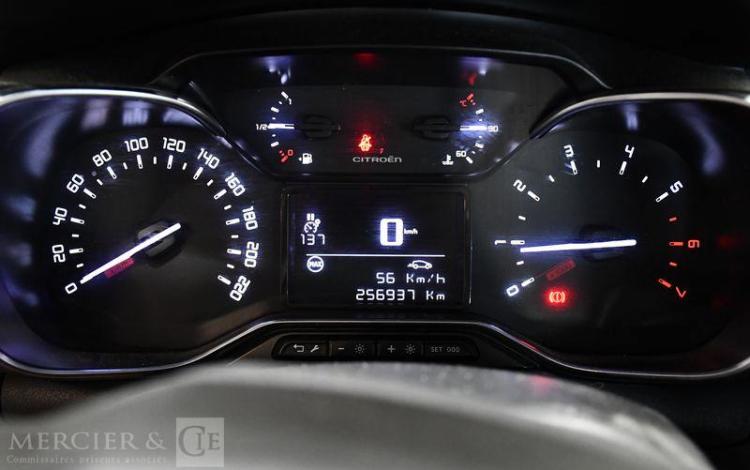 CITROEN C3 SOCIETE 1.6 BLUEHDI 100 FEEL NAVI GRIS FJ-935-ZR