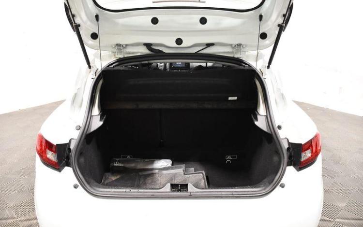 RENAULT CLIO 1.5 DCI 75 BUSINESS BLANC FJ-937-MA