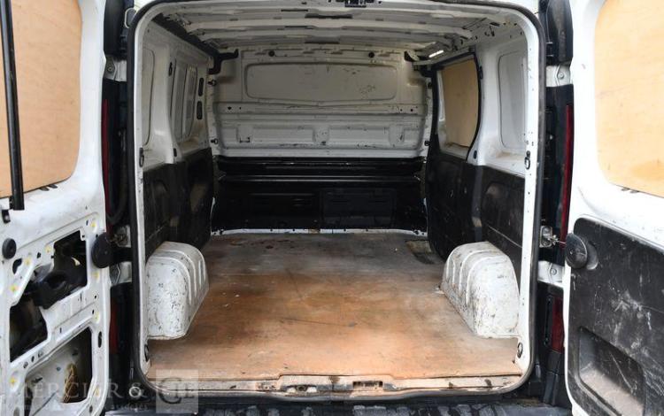 RENAULT TRAFIC 2.0 DCI 120 L1H1 GRAND-CONFORT BLANC FK-748-ZS