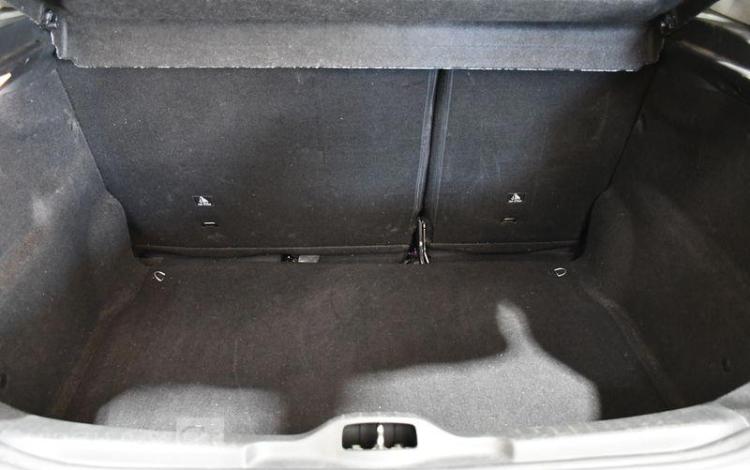 CITROEN C4 CACTUS BLUEHDI 120 S&S EAT6 BLANC FM-204-BP