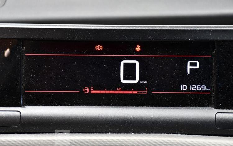 CITROEN C4 CACTUS BLUEHDI 120 S&S EAT6 BLANC FM-204-BP