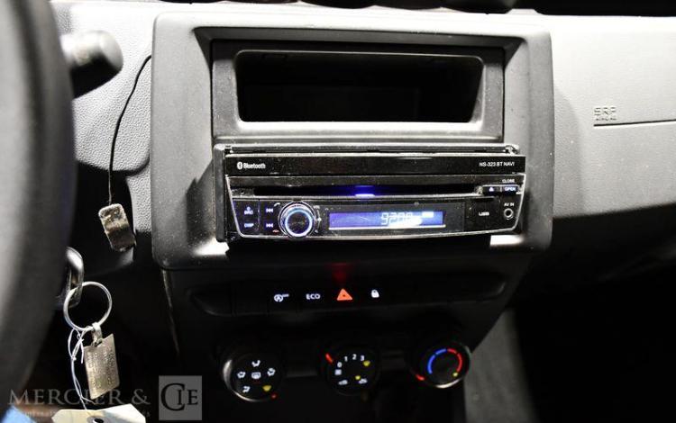 DACIA DUSTER ACCESS BLUE DCI 95 4X2 BLANC FN-325-LK