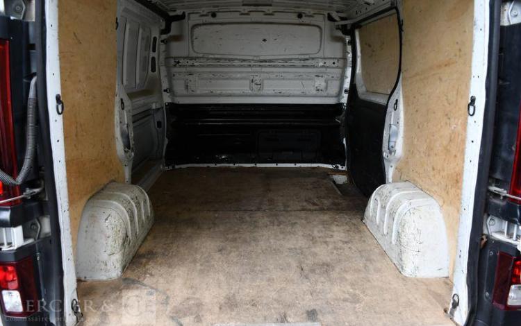 RENAULT TRAFIC 2T6 L1H1 1000 DCI 120 BLANC FP-989-PX
