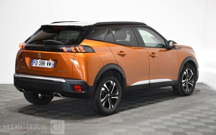 PEUGEOT 2008 1,2 PURE TECH 130 S&S ORA FQ-596-VW