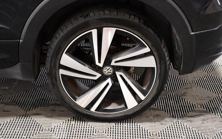 VOLKSWAGEN T-CROSS 1.0 TSI 115 R-LINE DSG NOIR FQ-652-LE