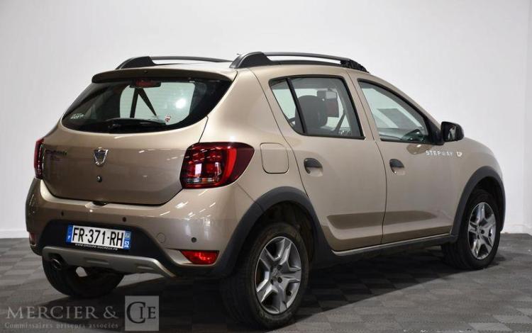 DACIA SANDERO STEPWAY 1.5 BLUEDCI 95 BEIGE FR-371-RH