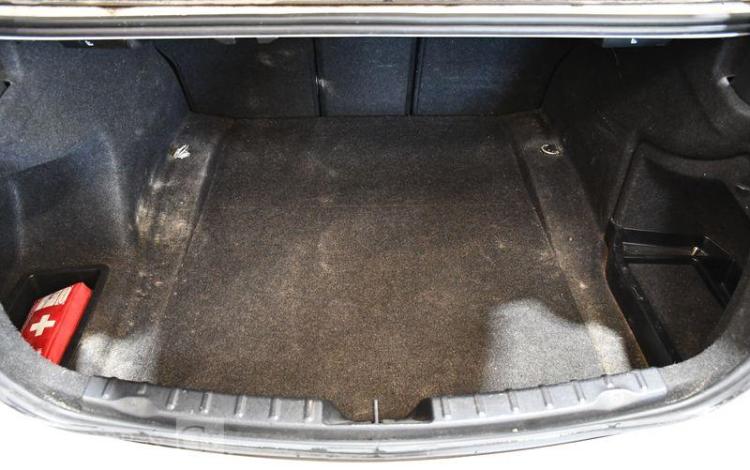 BMW SERIE 3 318 da 150 BUSINESS BLANC FS-026-BZ