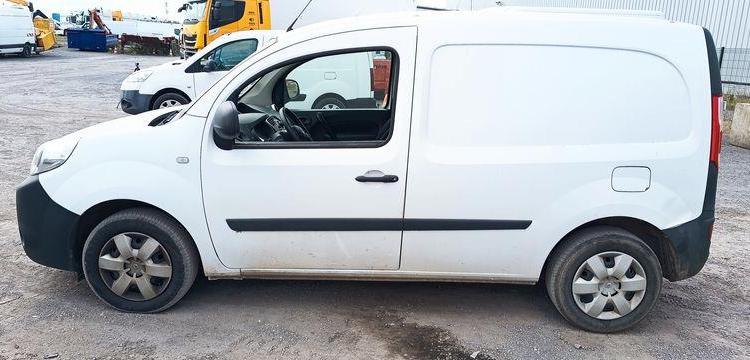 RENAULT CONNECT 220C  FT-291-VZ