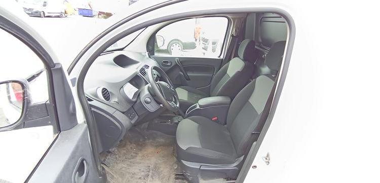 RENAULT CONNECT 220C  FT-291-VZ
