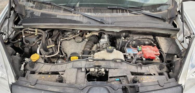 RENAULT CONNECT 220C  FT-291-VZ