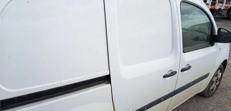 RENAULT CONNECT 220C  FT-291-VZ