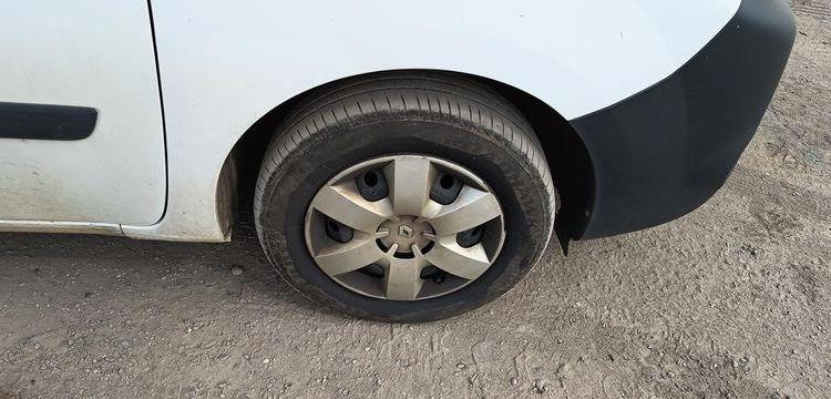 RENAULT CONNECT 220C  FT-291-VZ