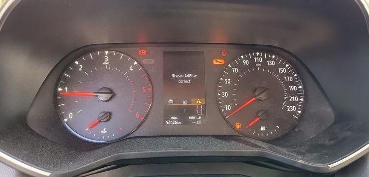 RENAULT CLIO 5  FT-308-VZ