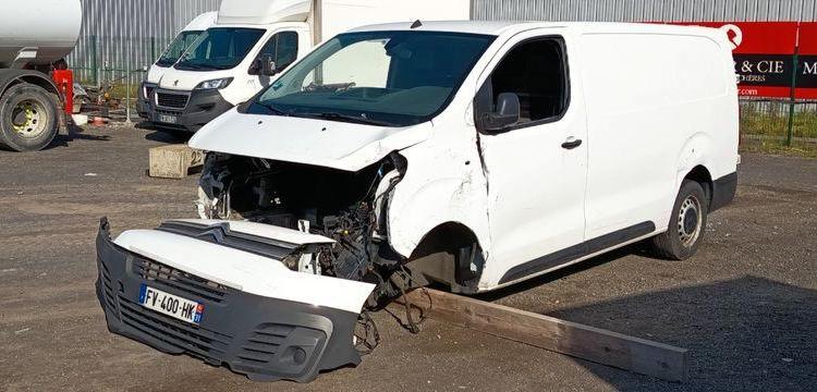 CITROEN JUMPY CLUB XL BLUEHDI 120 BVM6 – DIESEL – ANNEE 2020 BLANC FV-400-HK