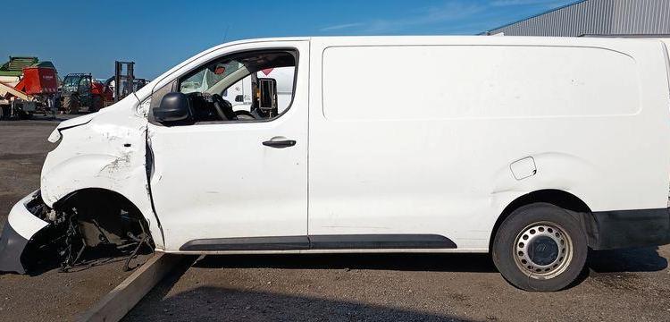 CITROEN JUMPY CLUB XL BLUEHDI 120 BVM6 – DIESEL – ANNEE 2020 BLANC FV-400-HK