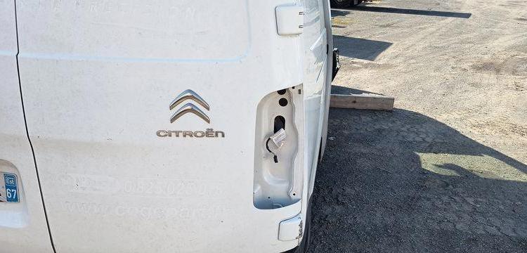 CITROEN JUMPY CLUB XL BLUEHDI 120 BVM6 – DIESEL – ANNEE 2020 BLANC FV-400-HK