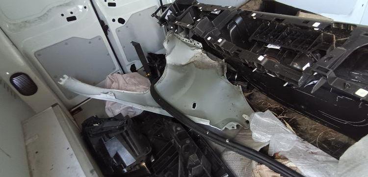 CITROEN JUMPY CLUB XL BLUEHDI 120 BVM6 – DIESEL – ANNEE 2020 BLANC FV-400-HK