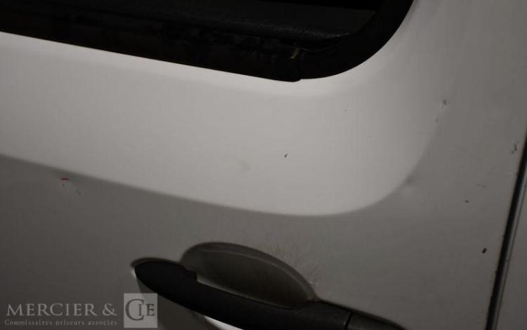 RENAULT KANGOO EXPRESS EXTRA R-LINK BLUE DCI 95 BLANC FW-026-QS