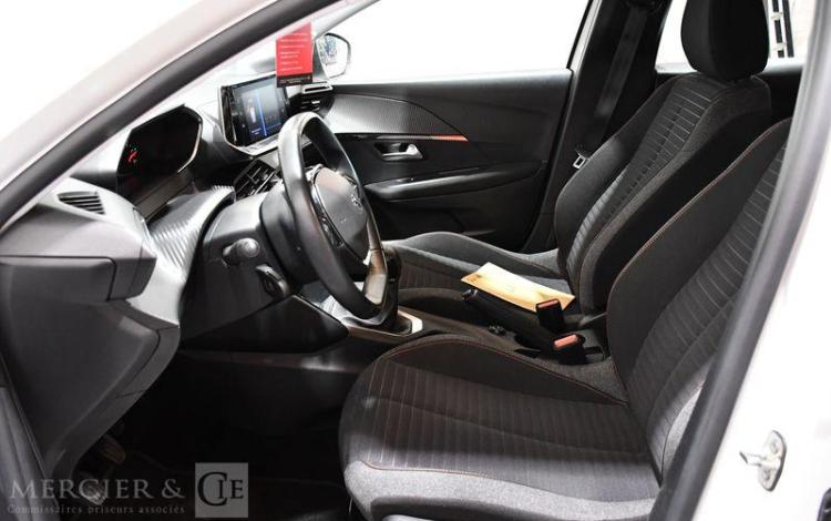 PEUGEOT 208 1,2 PURETECH BLANC FW-064-WJ