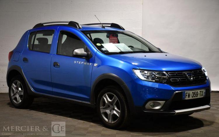 DACIA SANDERO STEPWAY BLUE DCI 95 BLEU FW-359-TX