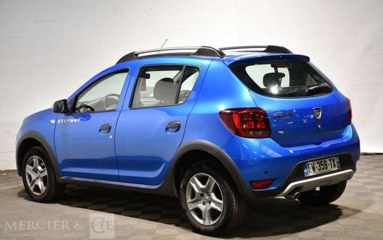 DACIA SANDERO STEPWAY BLUE DCI 95 BLEU FW-359-TX
