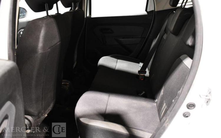 DACIA DUSTER ESSENTIEL BLUE DCI 95 4X2 BLANC FX-200-VC